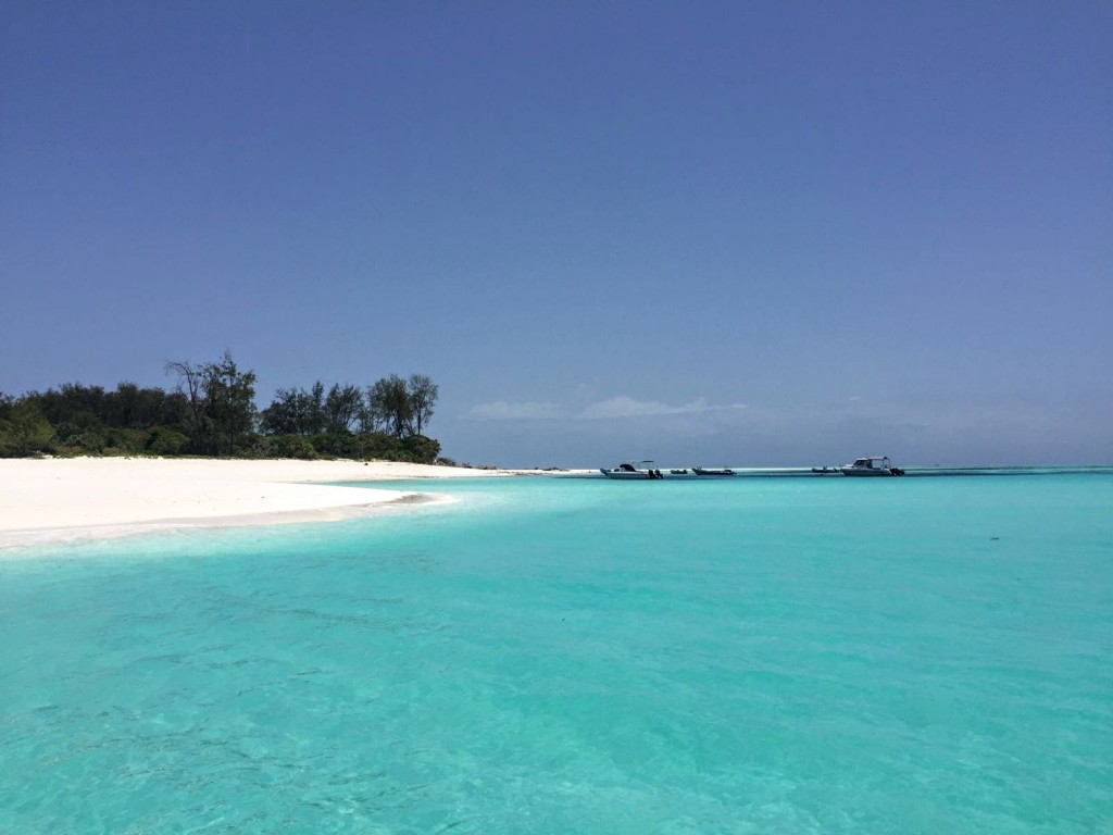 zanzibar-mnemba-island-atoll