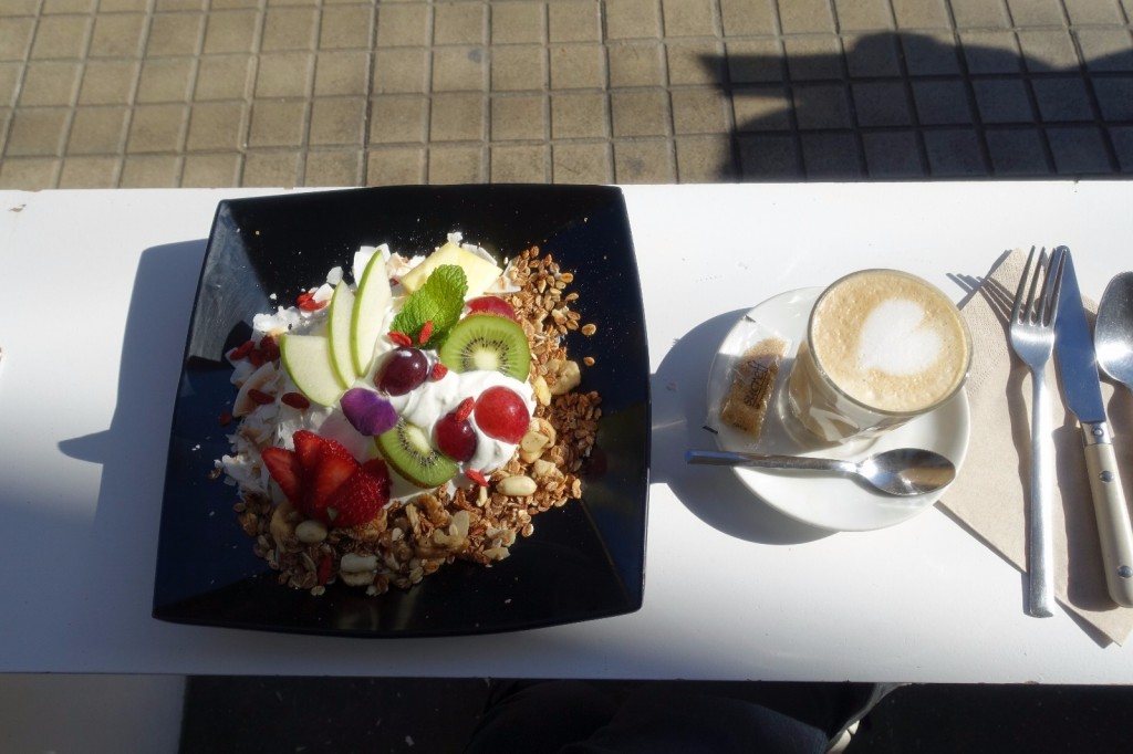 les-exploratrices-barcelone-brunch-and-cake-muesli