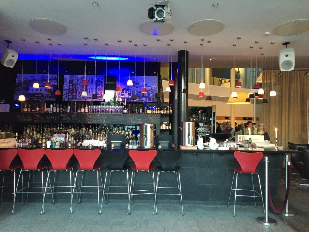 Le bar du Clarion Hotel Sign à Stockholm