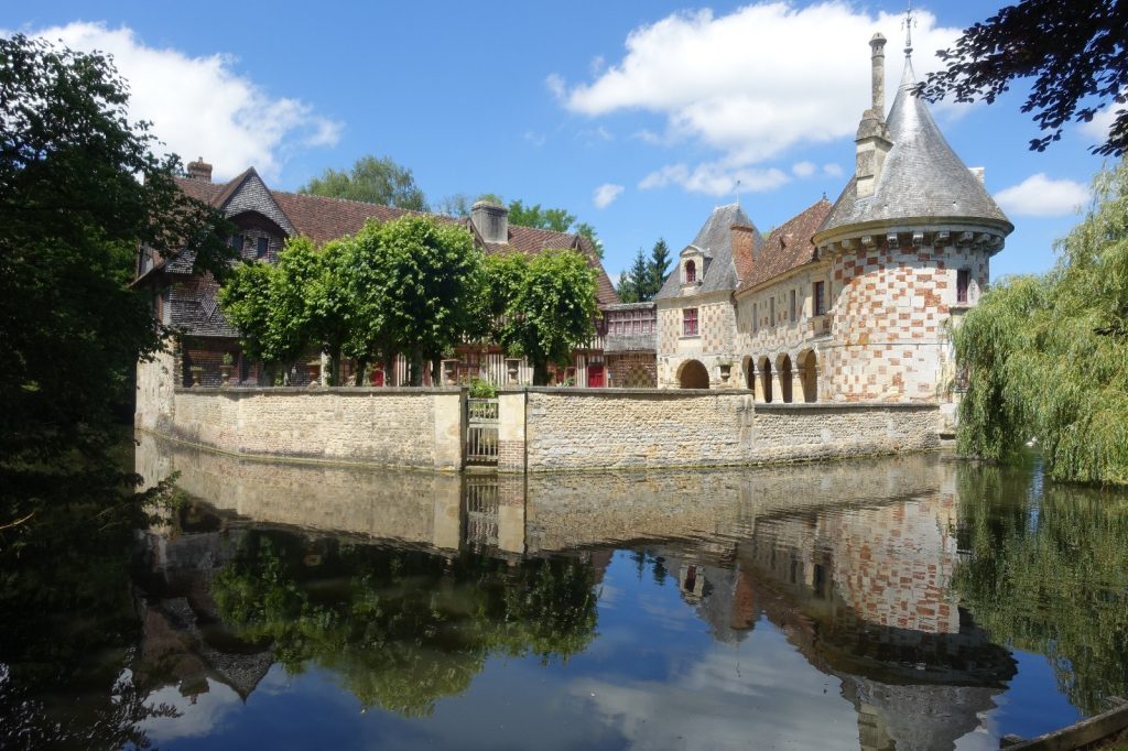 weekend original en normandie au château de saint-germain-de-livet